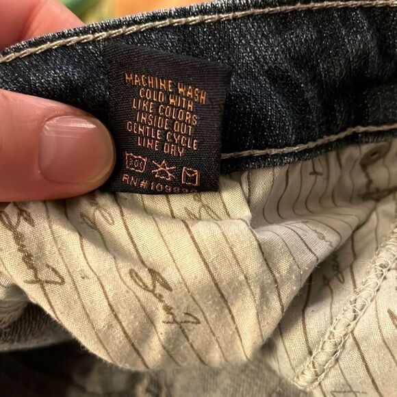 Seven7 flare jeans size 8 (2045) - Picture 5 of 5